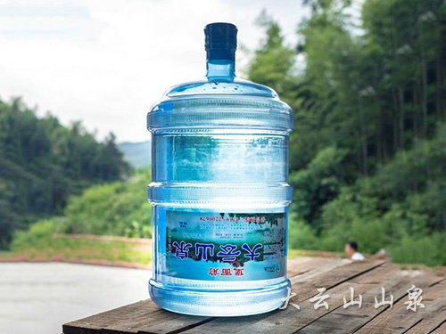 喝山泉水的好處有哪些